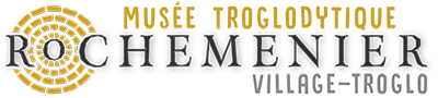 Logo musée troglodytique de Rochemenier